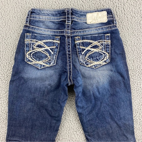 Silver Jeans Women's Lola 17" Straight Fit Thick Stitch Stretch Jean  | Size: 24 - Picture 5 of 14